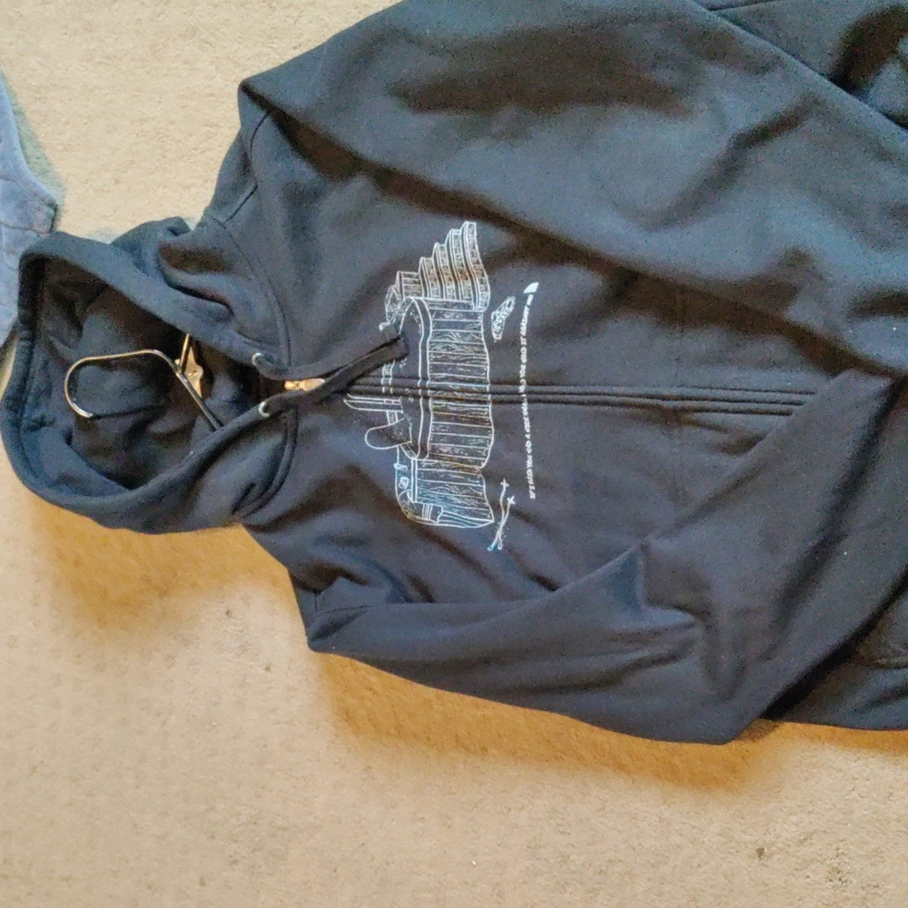 Men's l/g North face sweatshirt